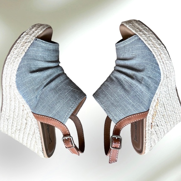 Espadrille wedges with peep toe size 10 - Picture 2 of 8